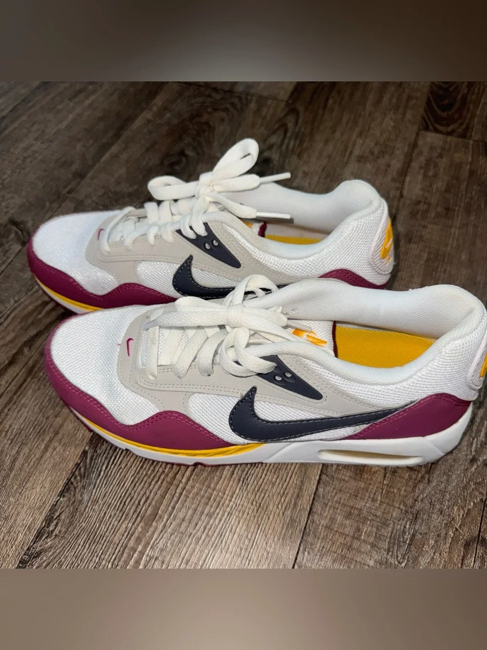Nike Air Max Correlate - White/University Gold/Rave Pink/Dark Grey